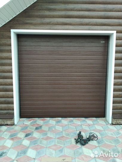 Автоматическиесекционные ворота DoorHan / 2,2х2,25