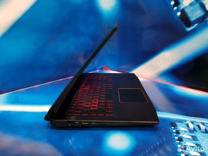 Игровой Acer Nitro FullHD экран / i5 8300H/GTX1050