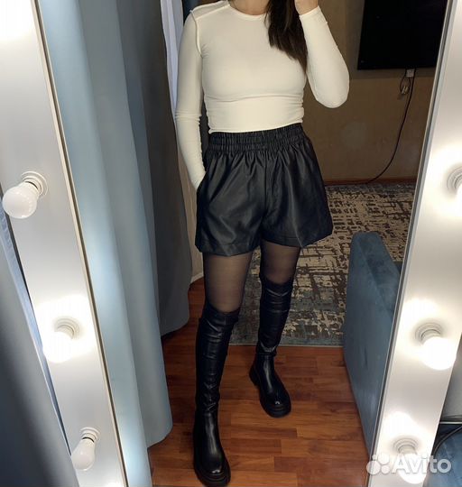 Новые Шорты женские кожаные