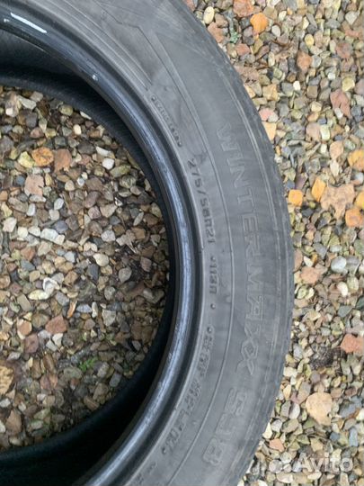 Dunlop Winter Maxx SJ8 275/50 R21