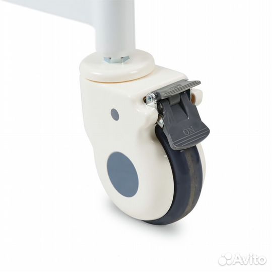 Медицинская кровать для ухода за больными