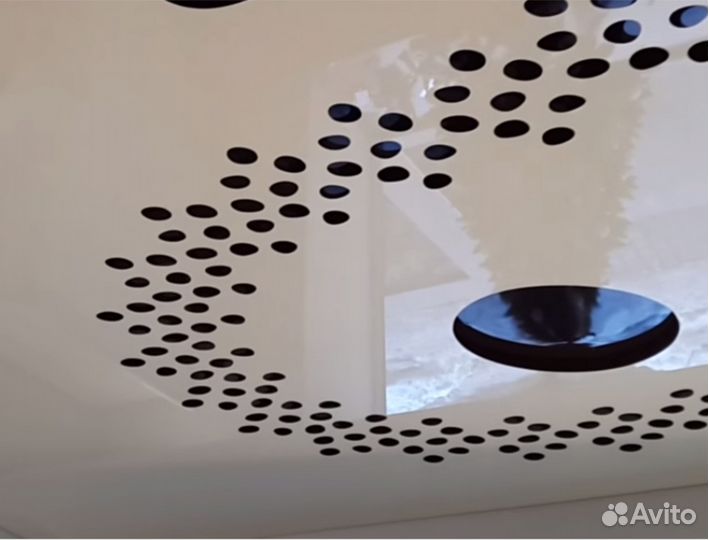 Натяжной потолок с перфорацией