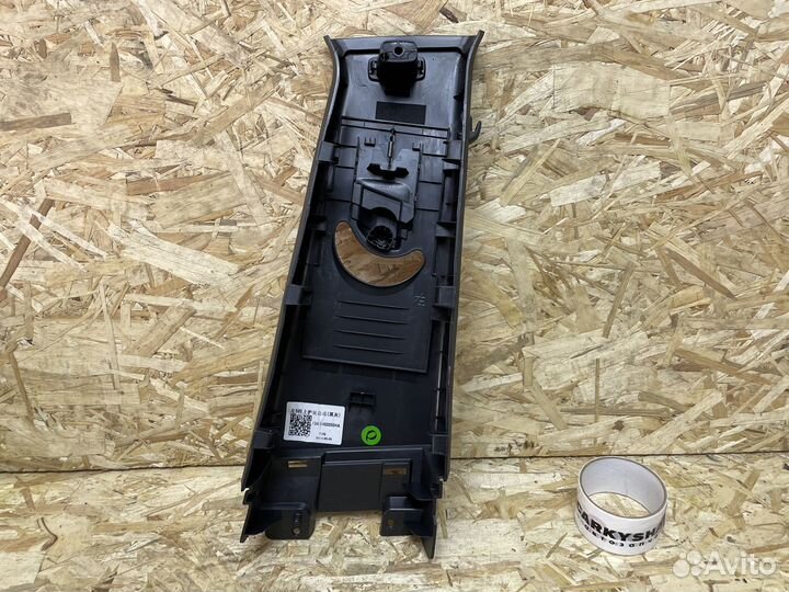 Обшивка стойки средней левой Jetour Dashing