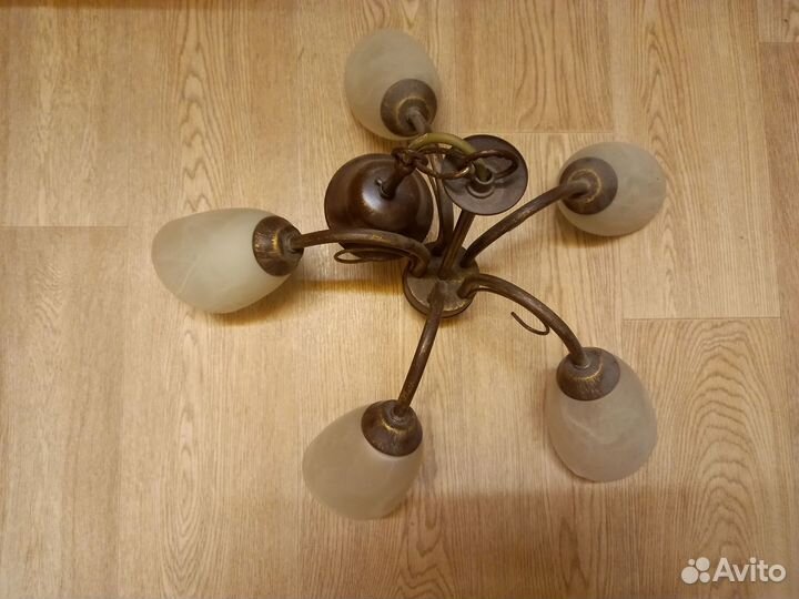 Люстра потолочная