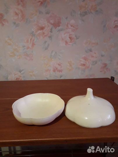 Посуда из медицинского пластика от комп.Tupperware