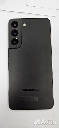 Samsung Galaxy S22, 8/256 ГБ