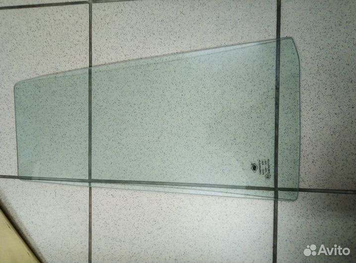 Toyota land cruiser prado стекло форточки FJ90rqrh