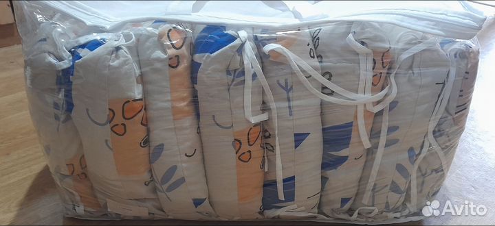 Бортики в детскую кроватку