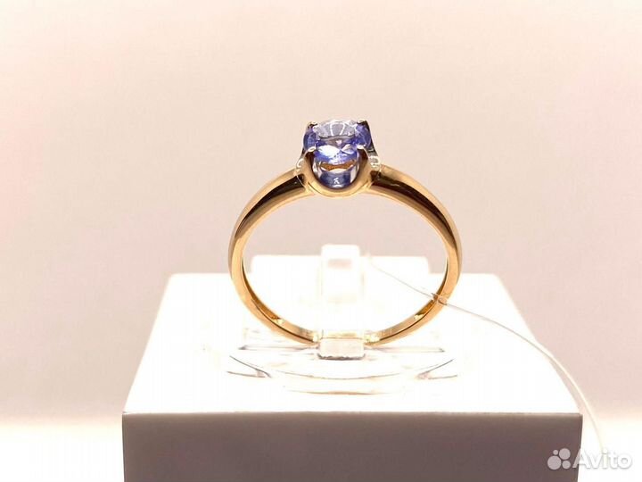 Золотое кольцо с танзанитом 585 (мол)