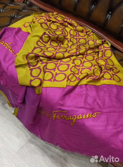 Палантин теплый 180x70 италия salvatore ferragamo