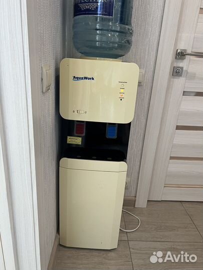 Кулер для воды напольный бу