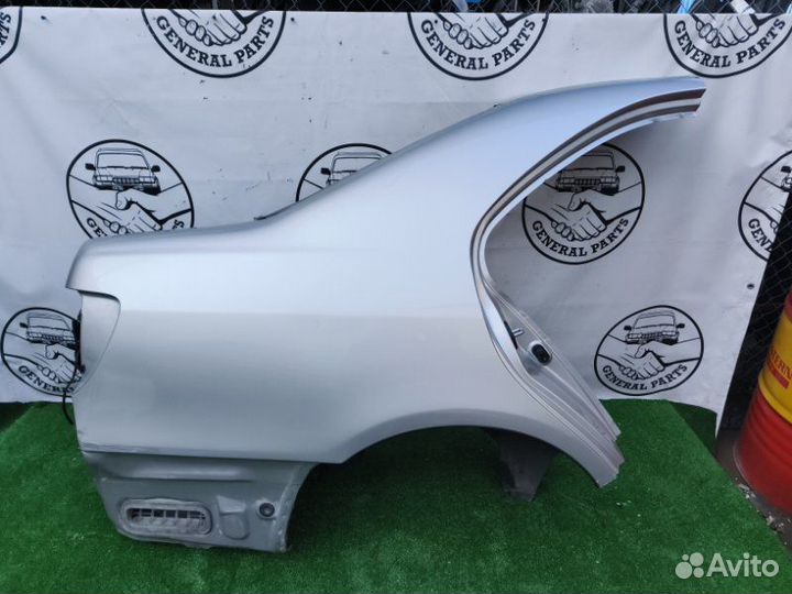 Крыло заднее правое Toyota Brevis JCG10 1JZ 2003