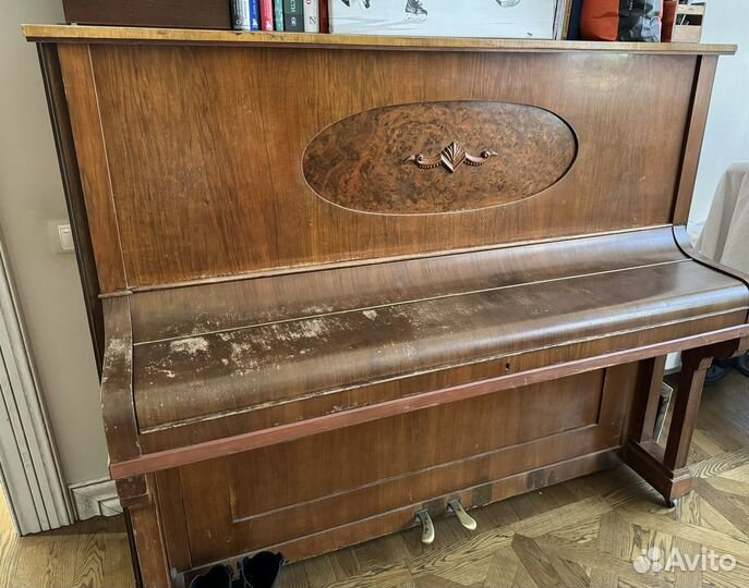 Пианино Romhildt немецкое