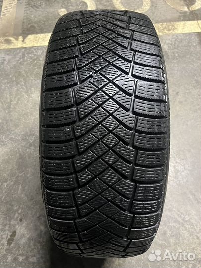 Pirelli Ice Zero FR 225/55 R18