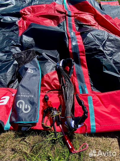 Кайт Eleveight RS V7 12m и бар Vary4+ S