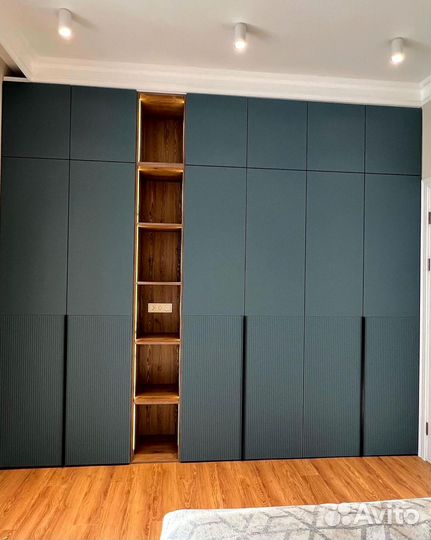 Шкаф распашной с фрезерованными фасадами