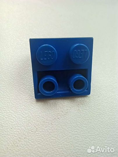 Лего деталь с заводским косяком