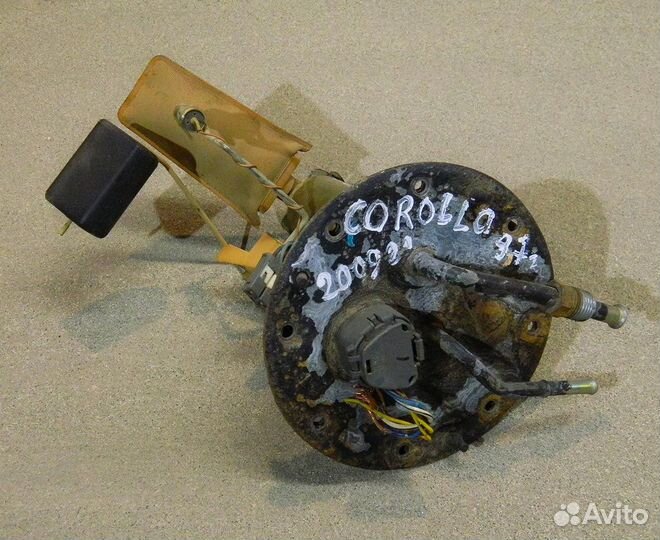 Насос топливный Toyota Corolla Е110 1.3