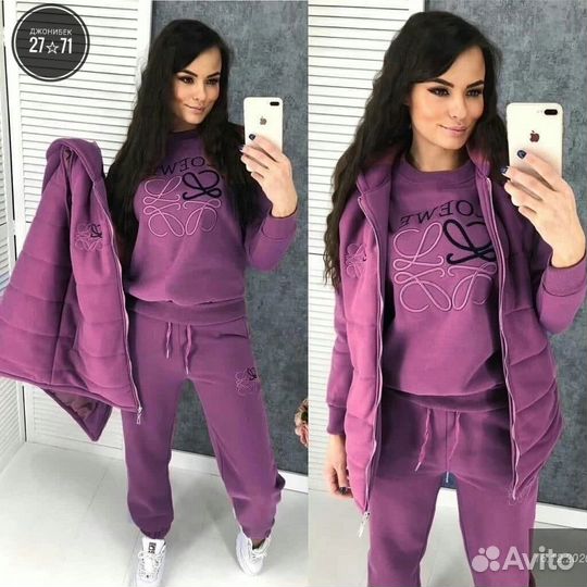 Женский спортивный костюм