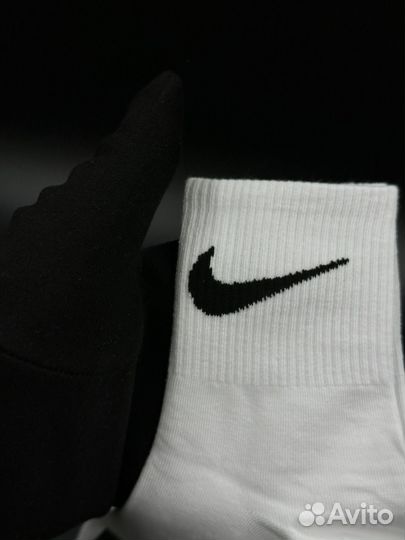 Носки Nike спортивные средние