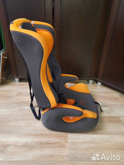 Детское автокресло