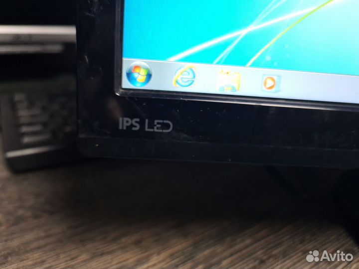 Монитор lg 24 full HD