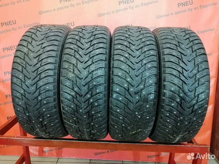 Nokian Tyres Hakkapeliitta 8 SUV 215/65 R16