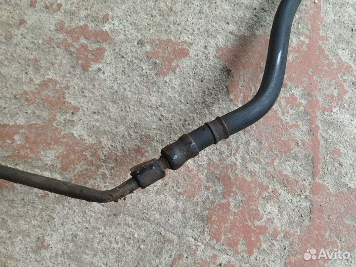 Трубка гидроусилителя Mitsubishi Pajero 2 3.0 6G72