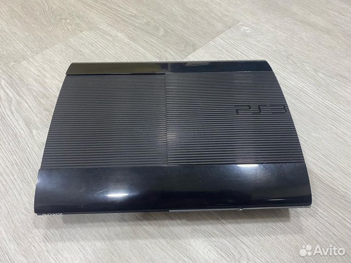 Sony playstation 3 super slim