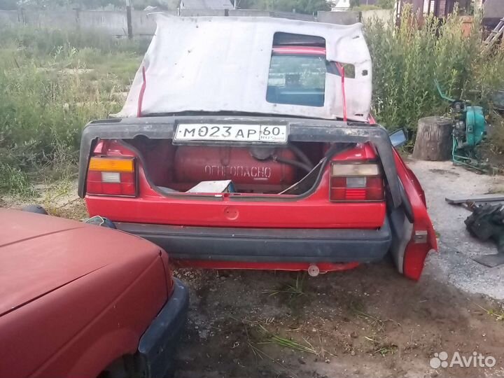 Капот Джетта 2, гольф