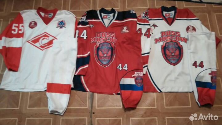 Майки хоккейные + гамаши игровые 42 размера