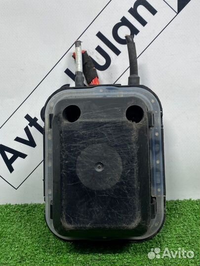 Блок предохранителей передний Mercedes-Benz