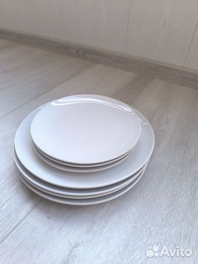 Тарелки и кружки Икеа