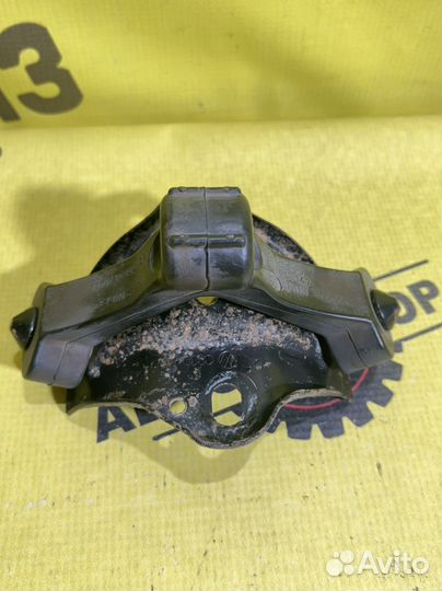 Кронштейн глушителя Volkswagen Polo 5 2018