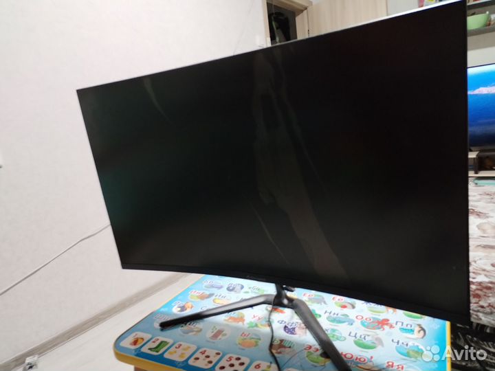 Монитор для компьютера 32 дюйма на запчасти