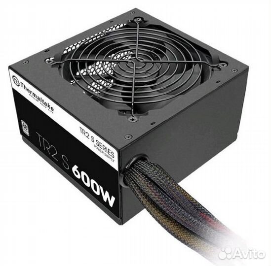 Блок питания Thermaltake ATX 600W TR2 S 80 plus white 24pin apfc 120mm fan 5xsata RTL