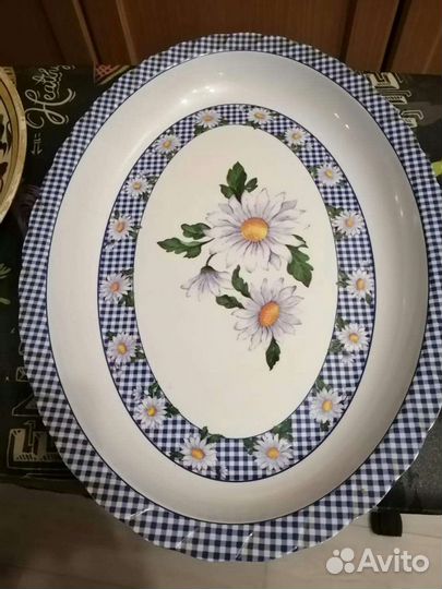 Блюдо,пиалы и старинная посуда