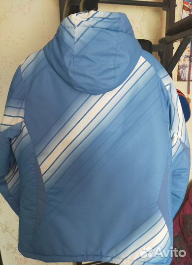 Горнолыжный костюм