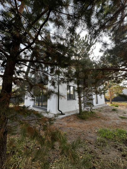 Дом 182 м² на участке 9 сот.