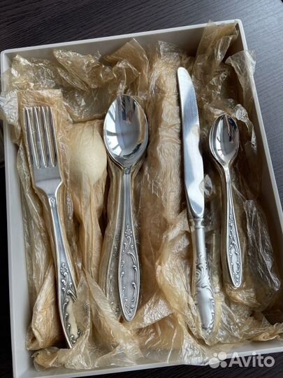 Посеребряный столовый набор 