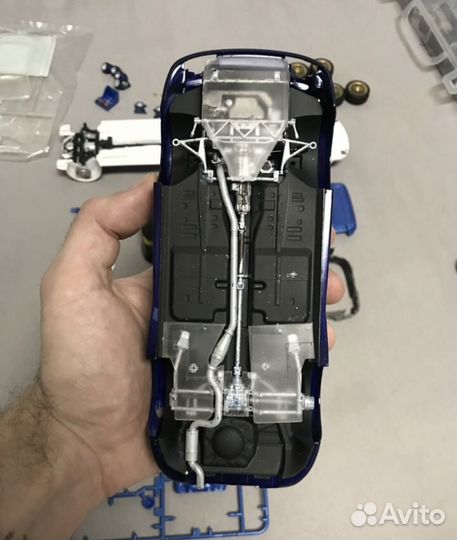 Subaru impreza 1:24 мастабная модель