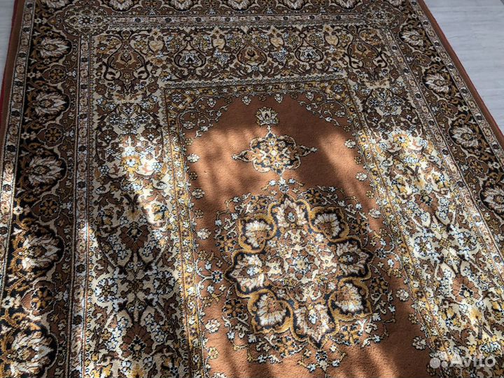 Ковер бу шерстяной