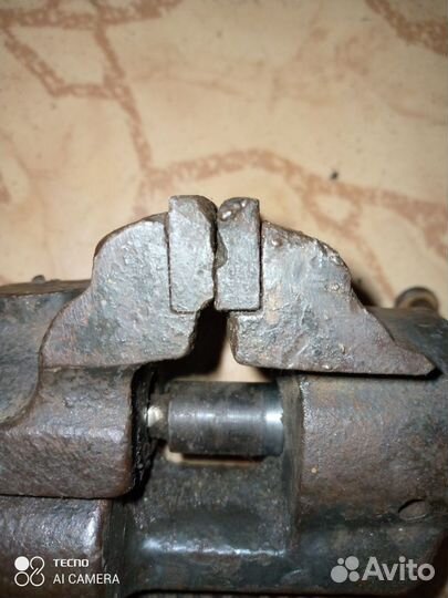 Тиски СССР средние 1