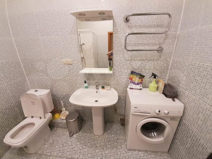 Комната 30 м² в 5-к., 11/16 эт.