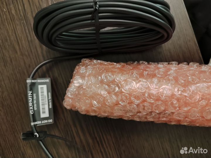 Эхолот Garmin striker Vivid 4cv.с датчиком GT20