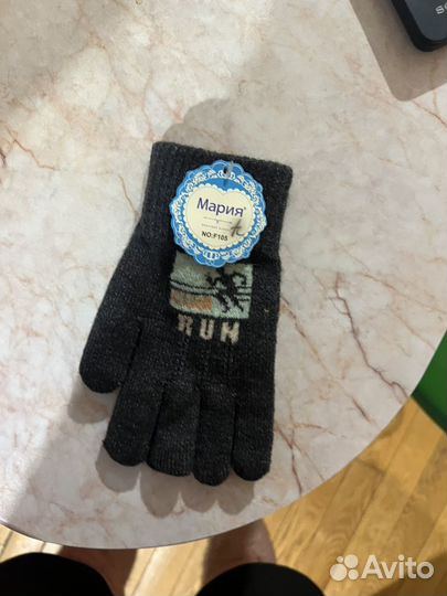 Перчатки детские зимние и варежки