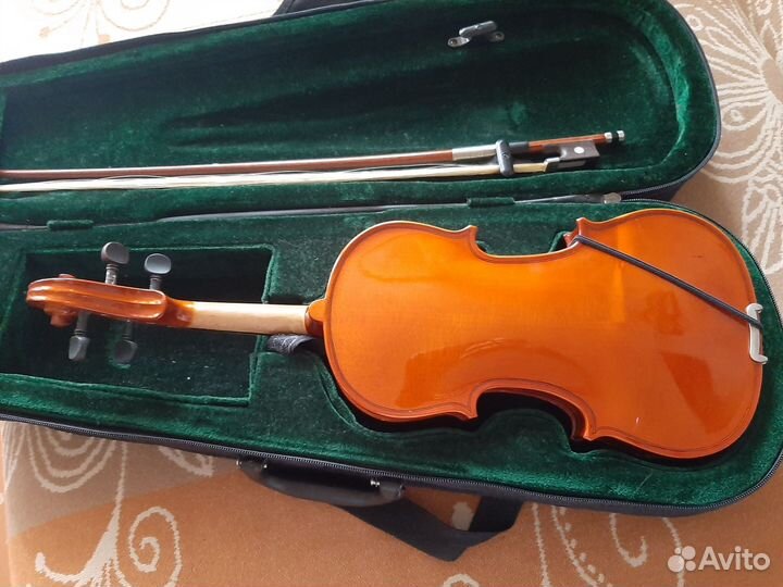 Музыкальные инструменты бу