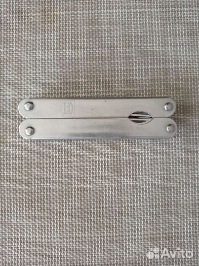 Нож мультитул