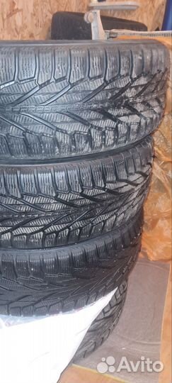 Nokian Tyres Hakkapeliitta R2 SUV 235/65 R17