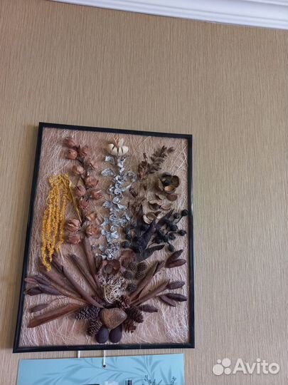 Картины ручной работы в ассортименте